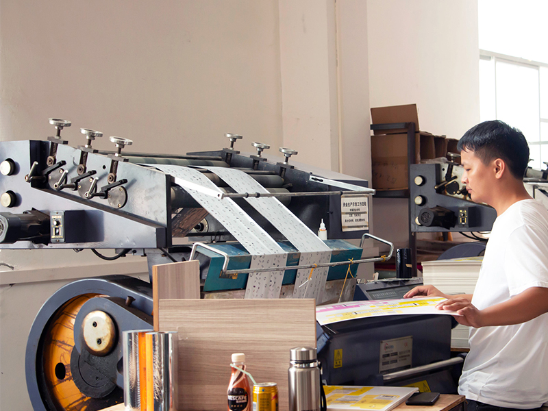 High-end cosmetic packaging production line